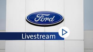 Ford logo with live stream graphics (Photo: picture alliance/dpa/AP | Gerry Broome/SR)