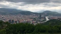 Blick auf Bilbao vom Berg „Artxanda