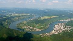 Rheinschleife (Foto: Vidicom Media)