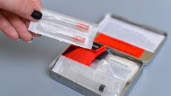 Ein Notfall-Set des Medikaments Naloxon (Foto: picture alliance/dpa | Uwe Anspach)