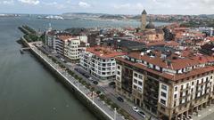 Blick auf die kleine Stadt Getxo, die nördlich von Bilbao liegt. (Foto: Heike Bredol)