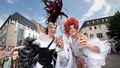 Dragqueens beim CSD in Saarbrücken (Foto: Pasquale D'Angiolillo)