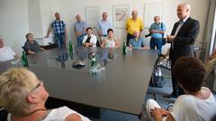 Besucher im Büro des Intendanten, Prof. Thomas Kleist (Foto: Pasquale D'Angiolillo)