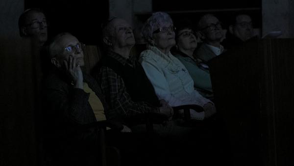 Abspielen von Videos erfordert JavaScript.