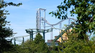 Achterbahn im Wild- und Freizeitpark Klotten (Foto: picture alliance/dpa | Thomas Frey)