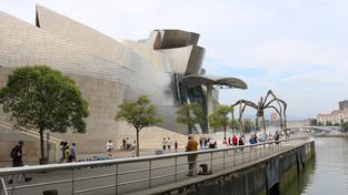 Bilbao, da will ich hin. Das Guggenheim-Museum mit dem Kunstwerk „Maman“ der Künstlerin Luise Bourgeois (Foto: SR/Heike Bredol)