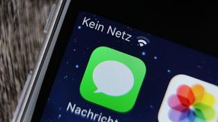 Die Aufschrift «Kein Netz» ist auf dem Bildschirm eines Mobiltelefons zu sehen. (Foto: picture alliance/dpa | Karl-Josef Hildenbrand)