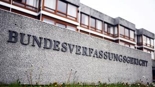 Außenaufnahme des Bundesverfassungsgerichts. (Foto: picture alliance/dpa | Uli Deck)