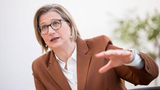 Anke Rehlinger (Foto: picture alliance/dpa | Oliver Dietze)