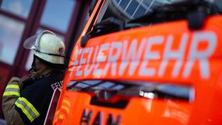 Symbolbild Feuerwehreinsatz (Foto: picture alliance/dpa | Marijan Murat)