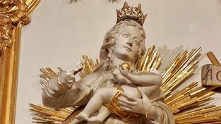 Beschädigte Jesus-Statue in der Saarbrücker Basilika St. Johann (Foto: Bernhard Leonardy)
