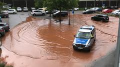 Eppelborn, Überschwemmung auf dem Parkplatz hinter dem Big Eppel (Foto: Niklas Resch/SR)