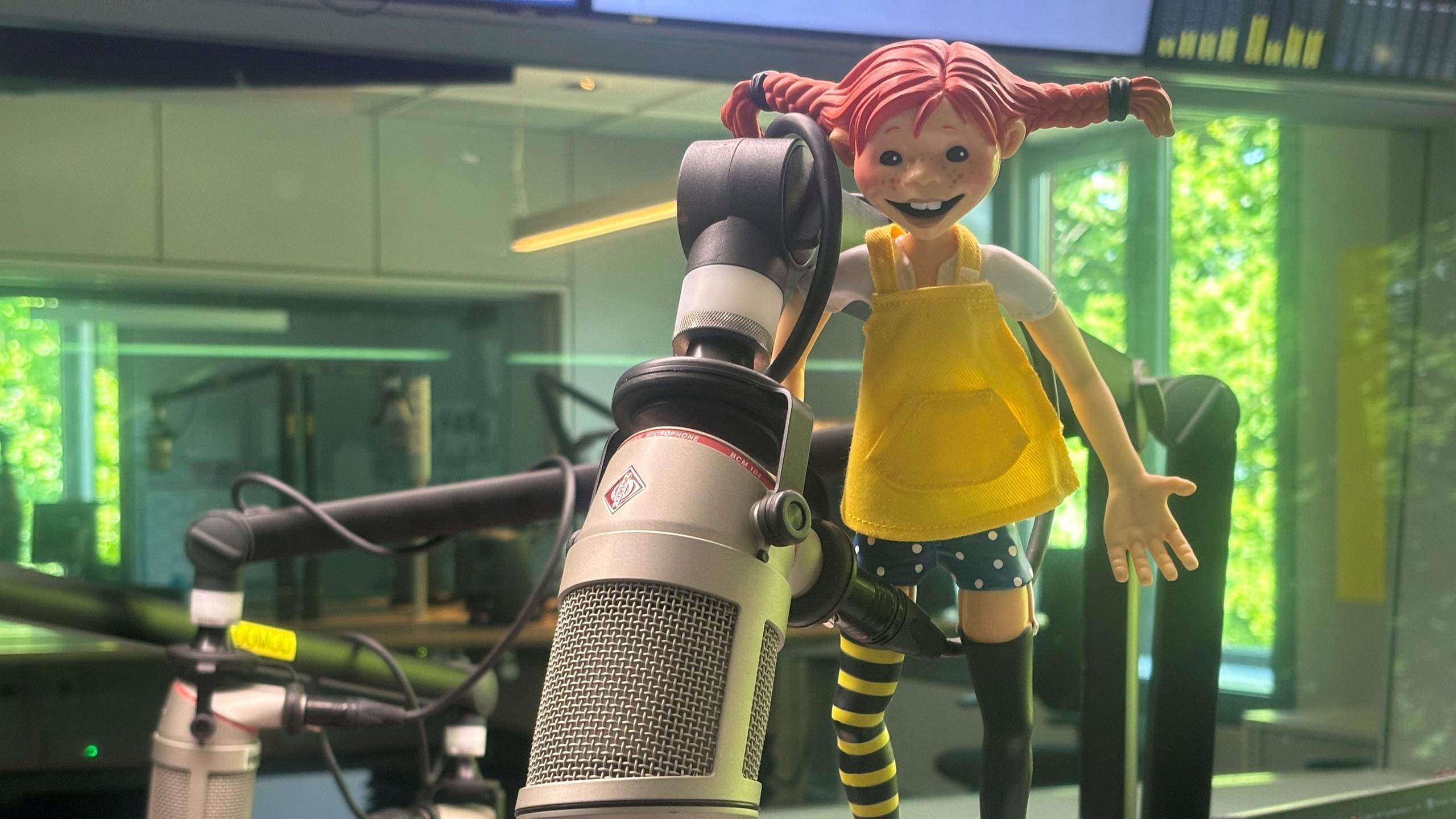 Pippi Langstrumpf im Studio von SR kultur (Foto: Barbara Renno)