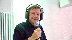 Eberhard Schilling als DJ (Foto: SR / Sebastian Dingler)