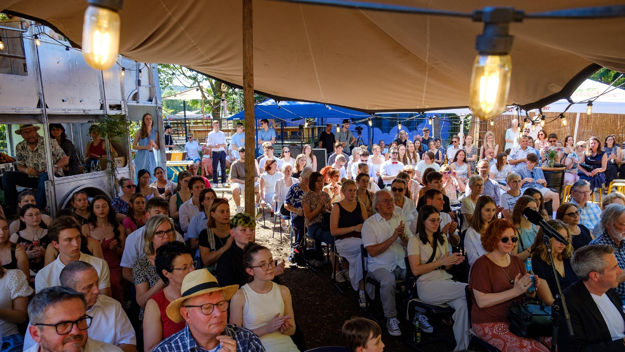 Eindrücke der Abiturrede 2024 (Foto: Sebastian Knöbber)