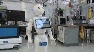 KI-Roboter Pepper vom DFKI (Foto: SR Fernsehen/ aktueller bericht)