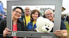 Besucher bei SR Fernsehen vor Ort in Friedrichsthal (Foto: SR/Pasquale D'Angiolillo)