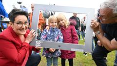 Besucher bei SR Fernsehen vor Ort in Friedrichsthal (Foto: SR/Pasquale D'Angiolillo)