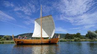 Das Trierer Römerschiff „Bissula“ auf Expedition auf der Mosel (Foto: Universität Trier)