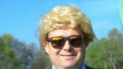 Bewerber Bildstock präsentiert sich für Highlife mit Heino (Foto: Pasquale D'Angiolillo)