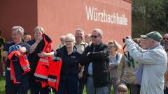Bewerber Niederwürzbach präsentiert sich für Highlife mit Heino (Foto: Pasquale D'Angiolillo)