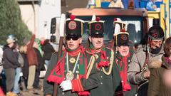 Der närrische Lindwurm in Saarlouis-Roden am Faasend-Dienstag (Foto: Pasquale D'Angiolillo)