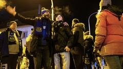 Fans des 1. FC Saarbrücken feiern ihren Sieg (Foto: SR/Sebastian Knöbber)