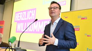 Oliver Luksic beim Parteitag der FDP am 03.12.2022 (Foto: BeckerBredel)