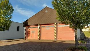 Das Gerätehaus der Feuerwehr in Besch (Foto: SR/René Henkgen)