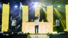 On stage: East 17 (Foto: Dirk Guldner)