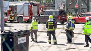 Saarstahl Werksfeuerwehr in Völklingen bei einem vermutlichen Gasleck auf dem Werksgelände (Foto: Thorsten Kremers)