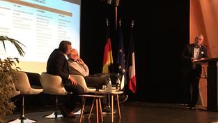 Podium auf dem Gesundheitstag des Eurodistrikt SaarMoselle (Foto: SR/Lisa Huth)
