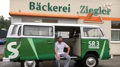 Michael Ackermann im GuMo-Mobil (Foto: Uwe Jäger / SR)