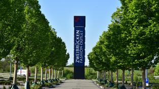 Das Fashion Designer Outlet in Zweibrücken (Foto: IMAGO / Becker&Bredel)