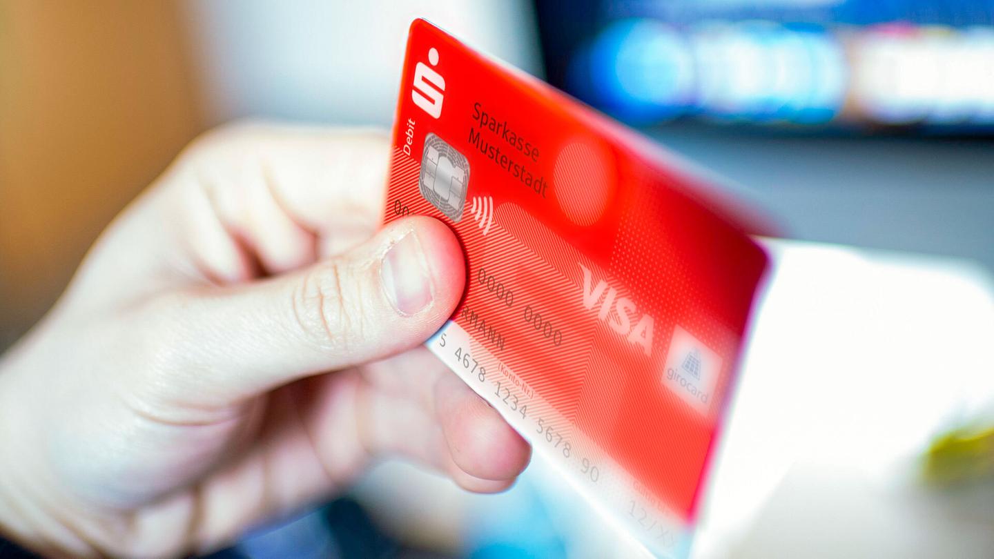 SR.de Neue SparkassenCard mit neuen Funktionen