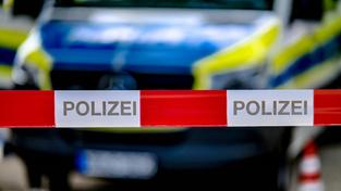 Polizei, Absperrung (Foto: IMAGO / Michael Gstettenbauer)