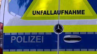 Polizeiauto Unfallaufnahme (Foto: IMAGO / Funke Foto Services)