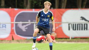 Der Fußballspieler Andy Breuer im Trikot des 1. FC Saarbrücken. (Foto: IMAGO / Fussball-News Saarland)