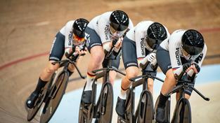 Bahnrad-Vierer mit Franziska Brauße, Lisa Klein, Mieke Kröger und Laura Süßemilch (Foto: IMAGO / frontalvision.com)