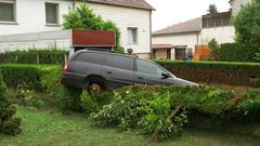 Aufräumarbeiten nach dem Hochwasser durch Starkregen in Bliesransbach (Foto: Pasquale d'Angiolillo)