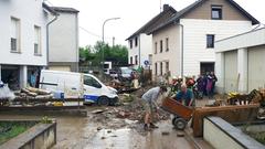 Aufräumarbeiten nach dem Hochwasser durch Starkregen in Bliesransbach (Foto: Pasquale d'Angiolillo)