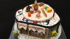 Ein fanzösisches Geschäft als Torte (Foto: Dieter Schmitt)