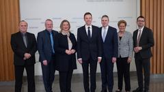 Das neue Kabinett des Saarlandes 2018 (Foto: Pasquale D'Angiolillo)