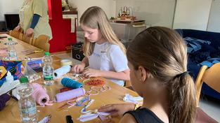 Ein Makramee-Workshops des Kinderschutzbundes in Spiesen-Elversberg  (Foto: Max Zettler/ SR )