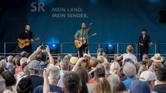 Milow beim Tag der offenen Tür (Foto: Dirk Guldner)