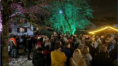 Adventsaktion in Neuweiler (Foto: Neuweiler Siedlergemeinschaft)