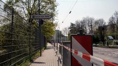 Der gesperrte Parkplatz vor dem DFG (Foto: SR/Sebastian Knöbber)