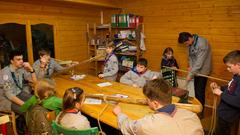 Pfadfinder treffen sich in ihrem Gartenhaus (Foto: Pasquale D'Angiolillo)