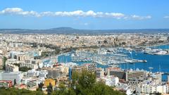 Blick über die Marina von Palma de Mallorca (Foto: Pixabay/KocBar)