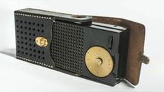 Radiogerät, Texas Instruments, Modell „Regency TR1“ (Foto: Museum für Kommunikation Frankfurt)